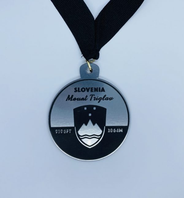 triglav-slovenia-summit-medal